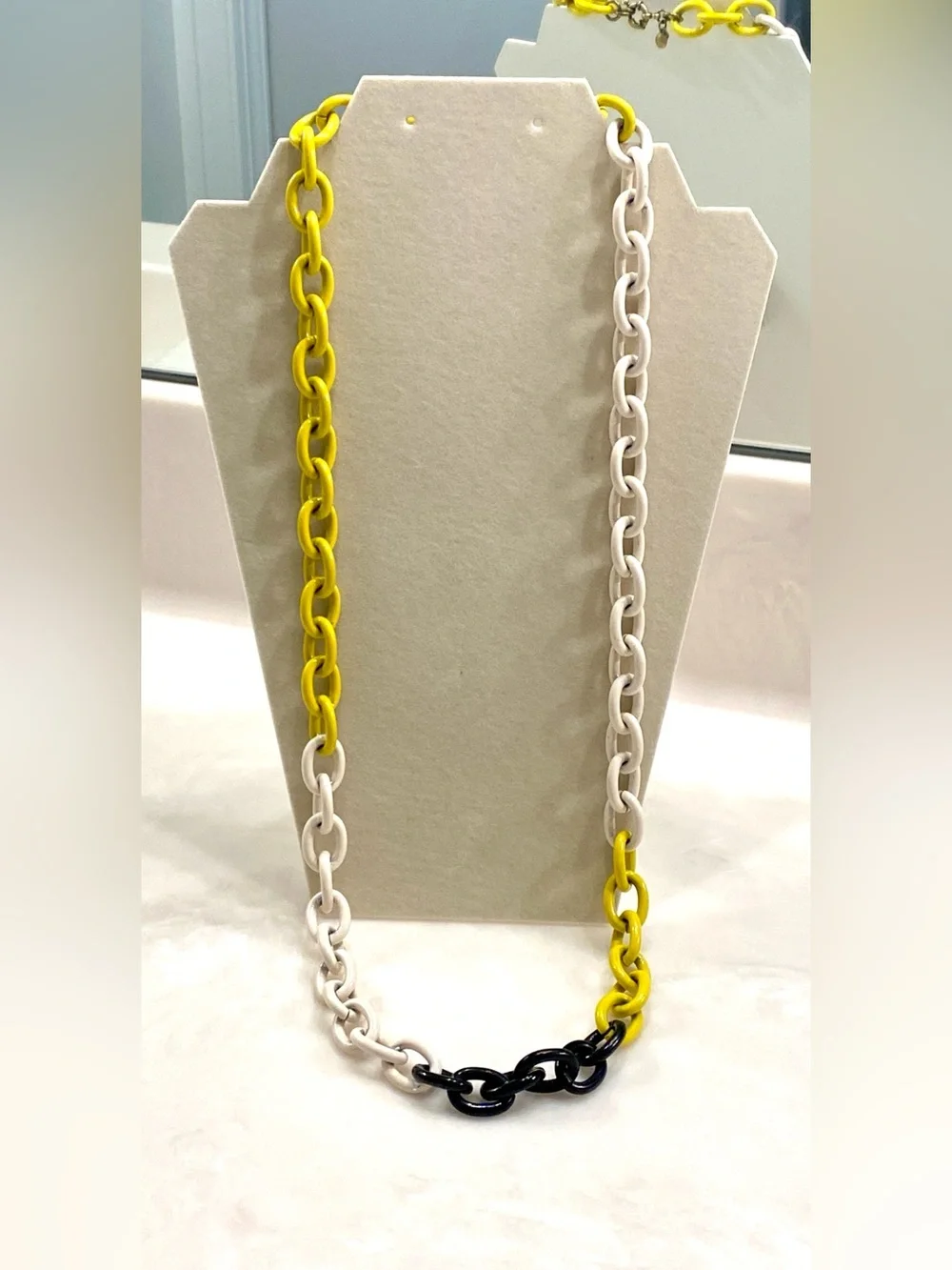 J. Crew Vintage Yellow and White Enamel Link Necklace